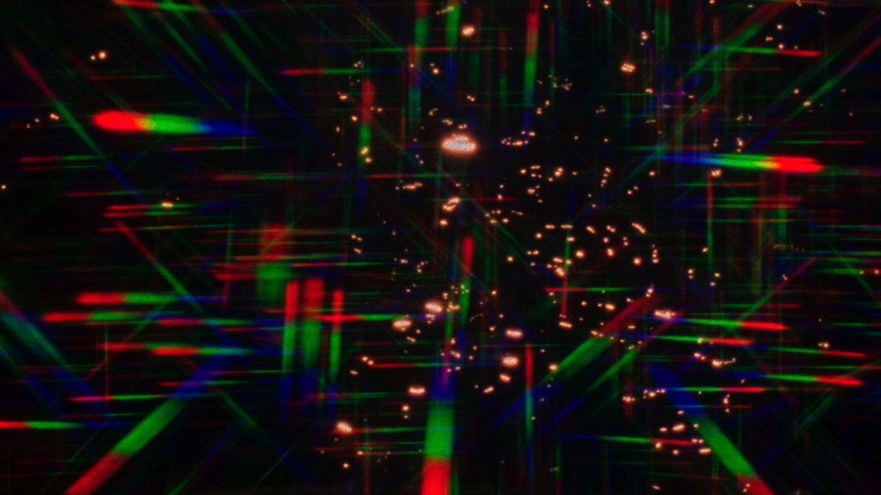 Something between us (Jodie Mack, EEUU, 2015,16mm)