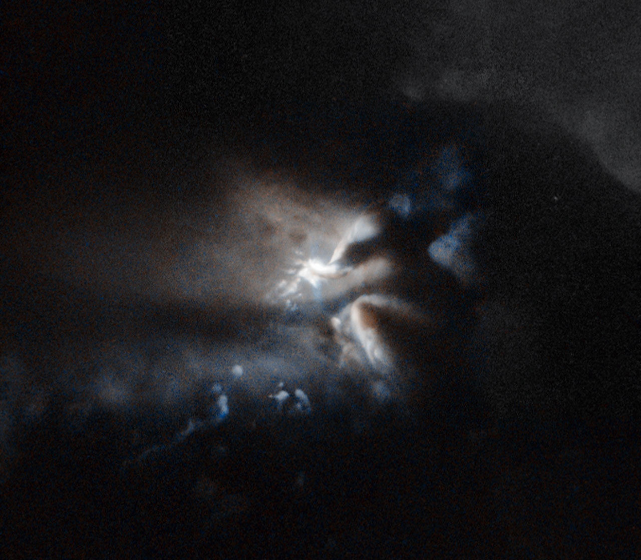 El telescopio Hubble capta el nacimiento de una estrella | RTVE
