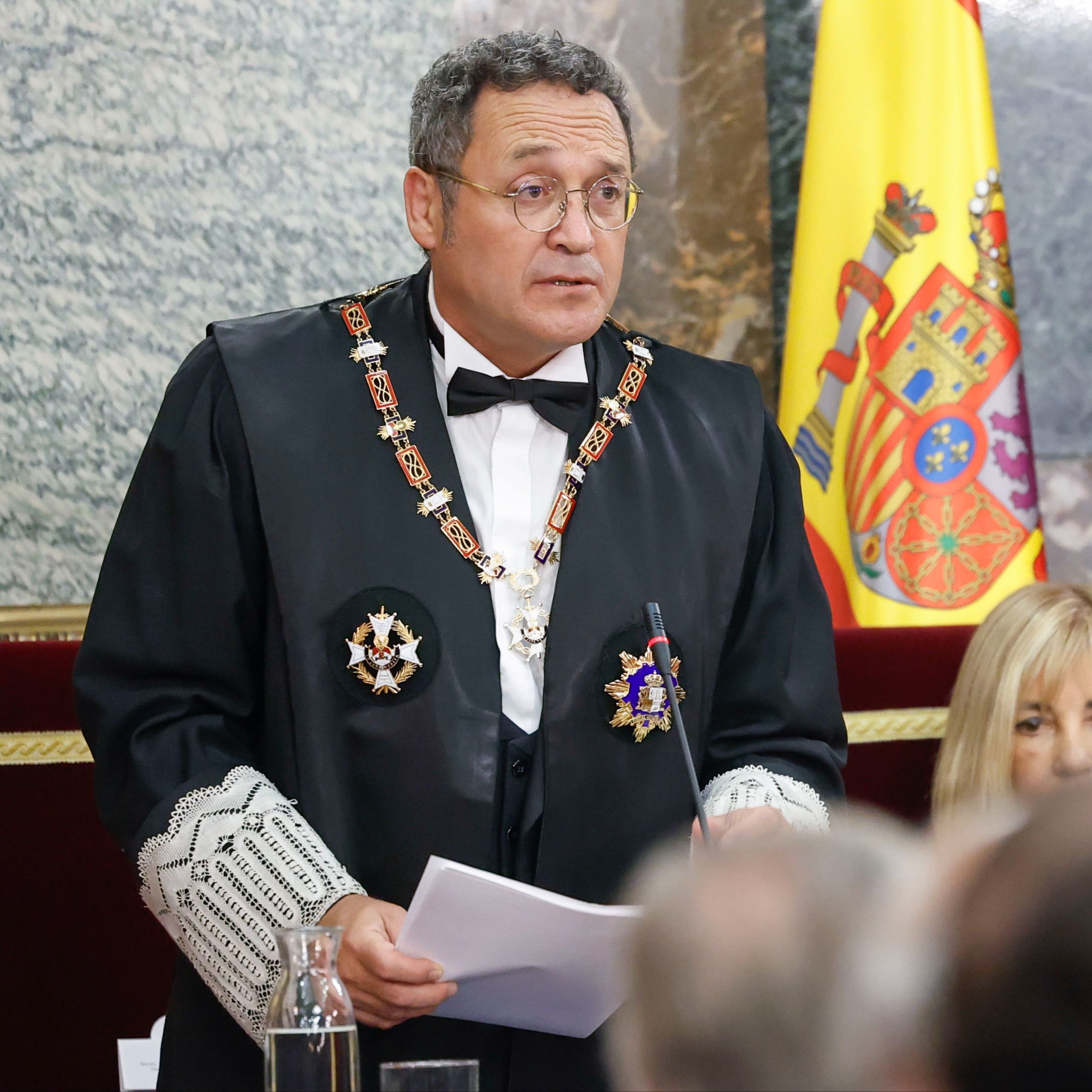 Las noticias del día en 5 minutos J.A.