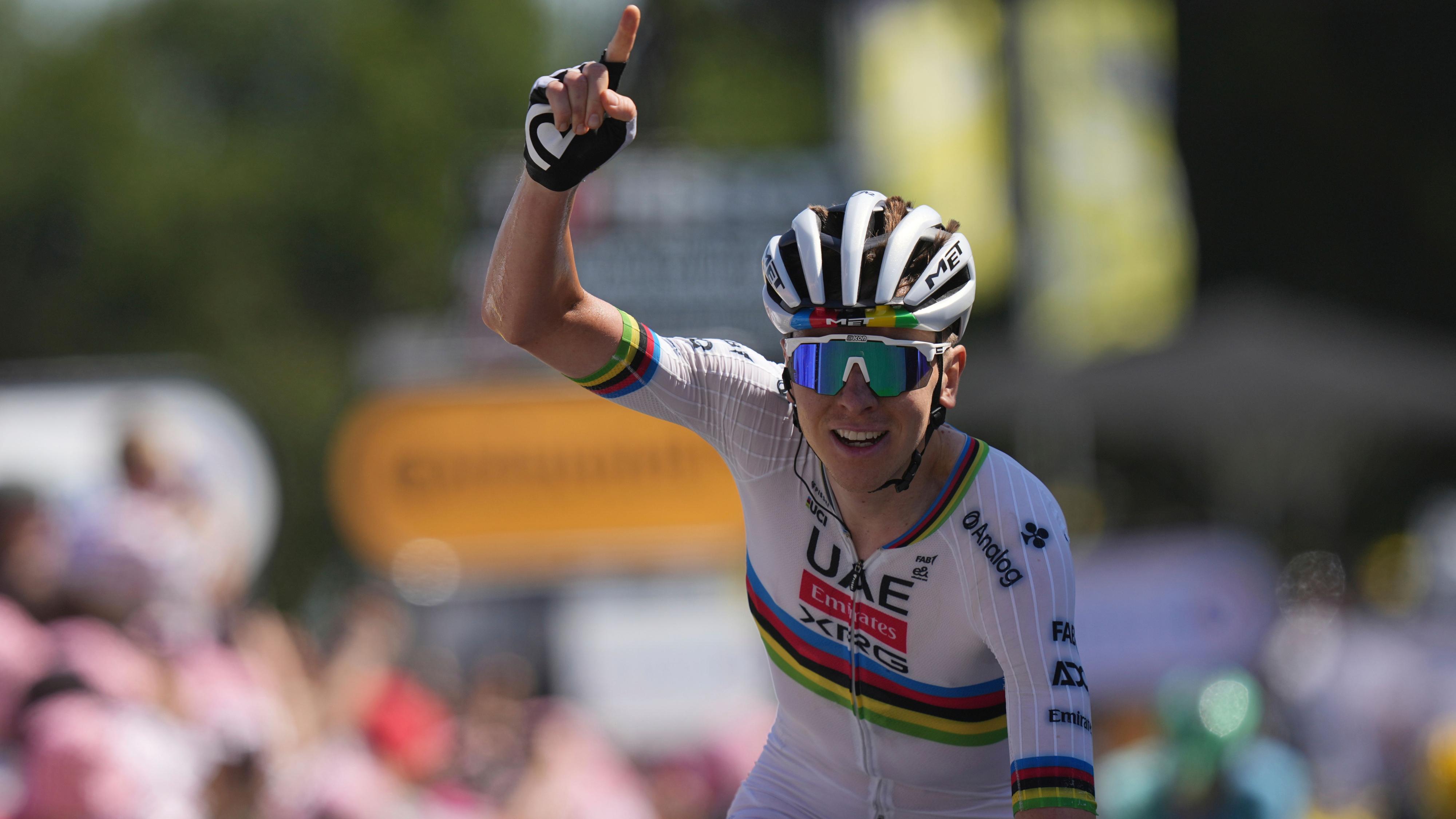 Tadej Pogacar recupera el maillot amarillo del Tour tras su victoria en el Muro de Breta�a