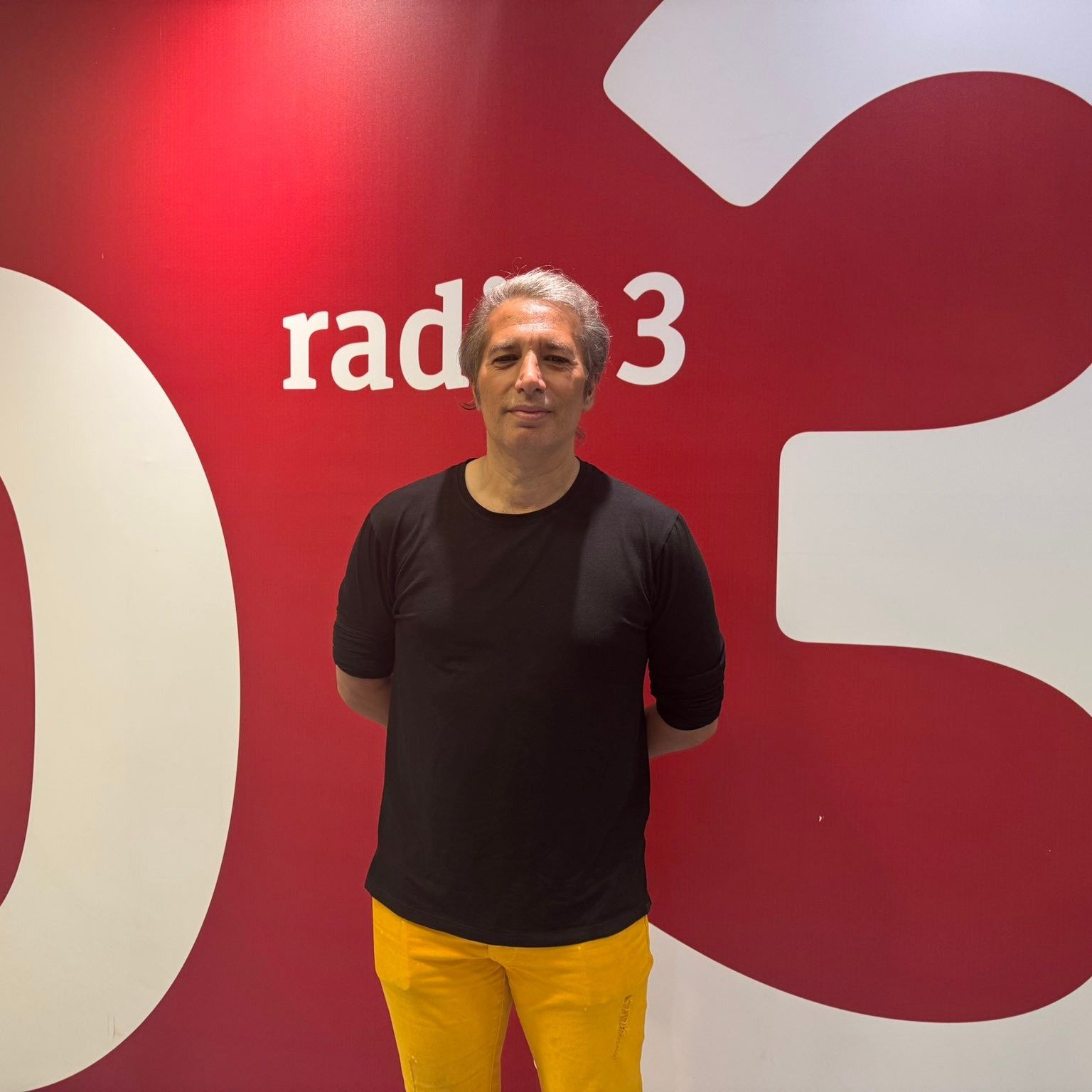Hoy empieza todo - El trabajo de apicultor, Israel Galván en el Centro de Danza Matadero y Un Verano con Colette - 08/06/26 episode artwork