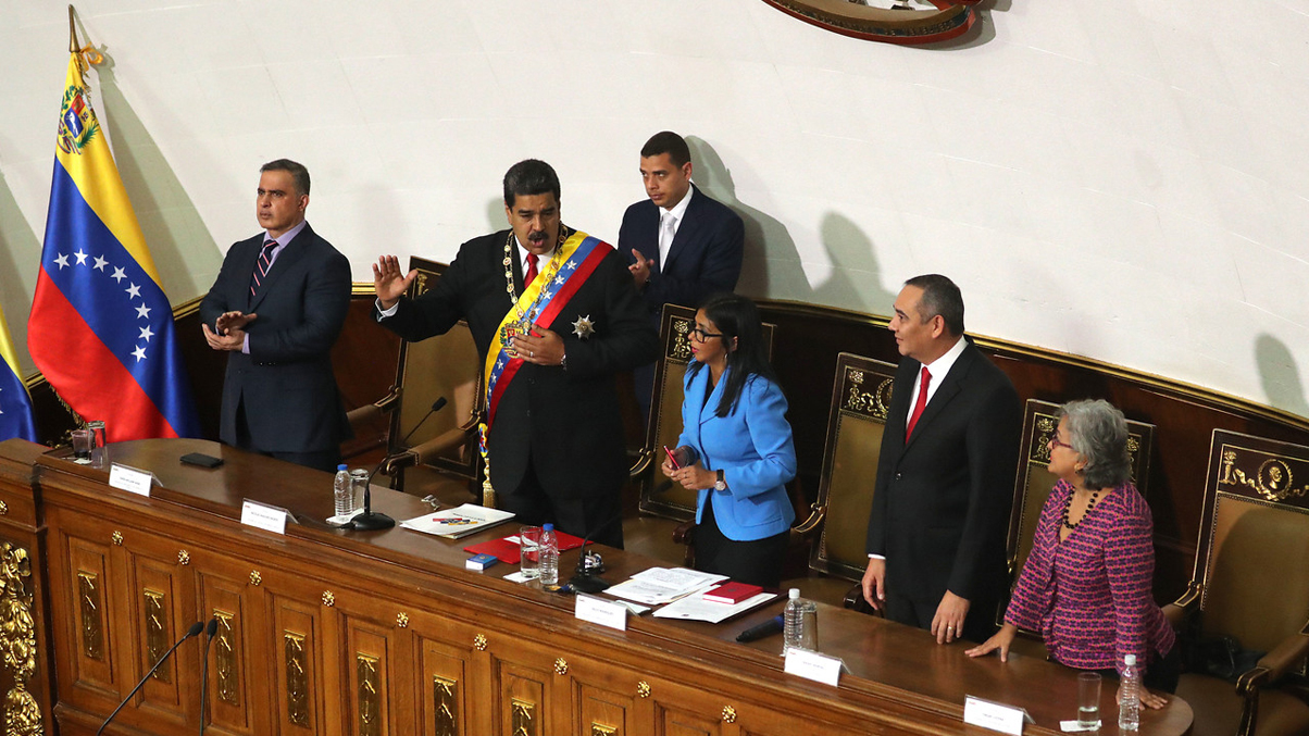 La UE pide la repetición de las elecciones en Venezuela | RTVE.es