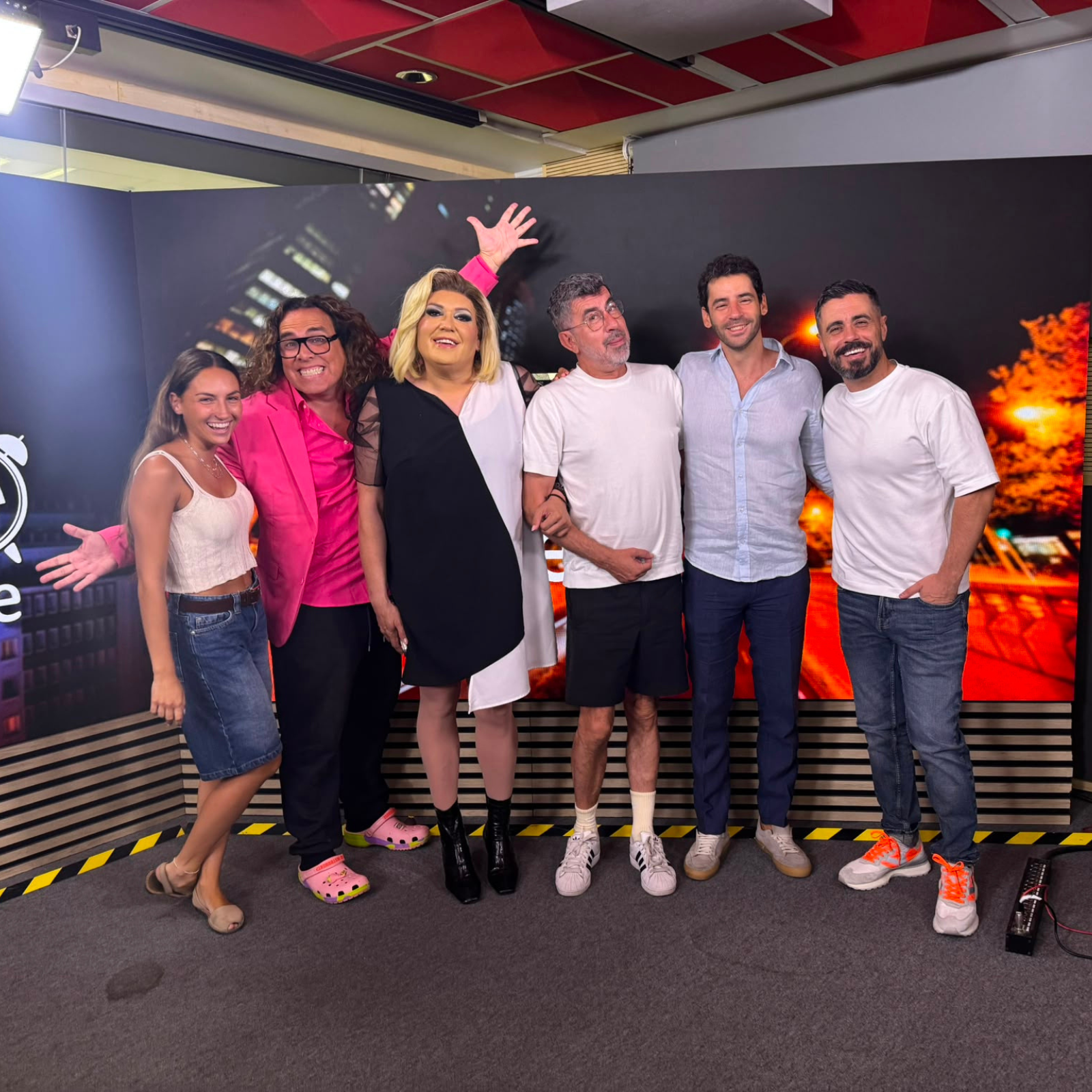 El despertador de RNE - ¡La última hora de la temporada en 'El despertador'! - 17/07/26 episode artwork