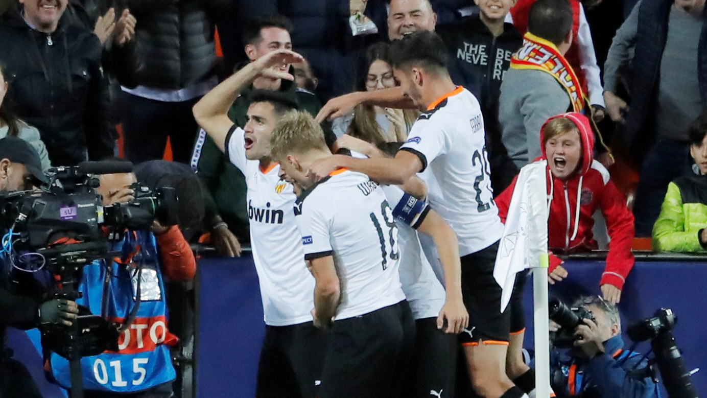 Champions | El Valencia arrolla al Lille en un final de locura