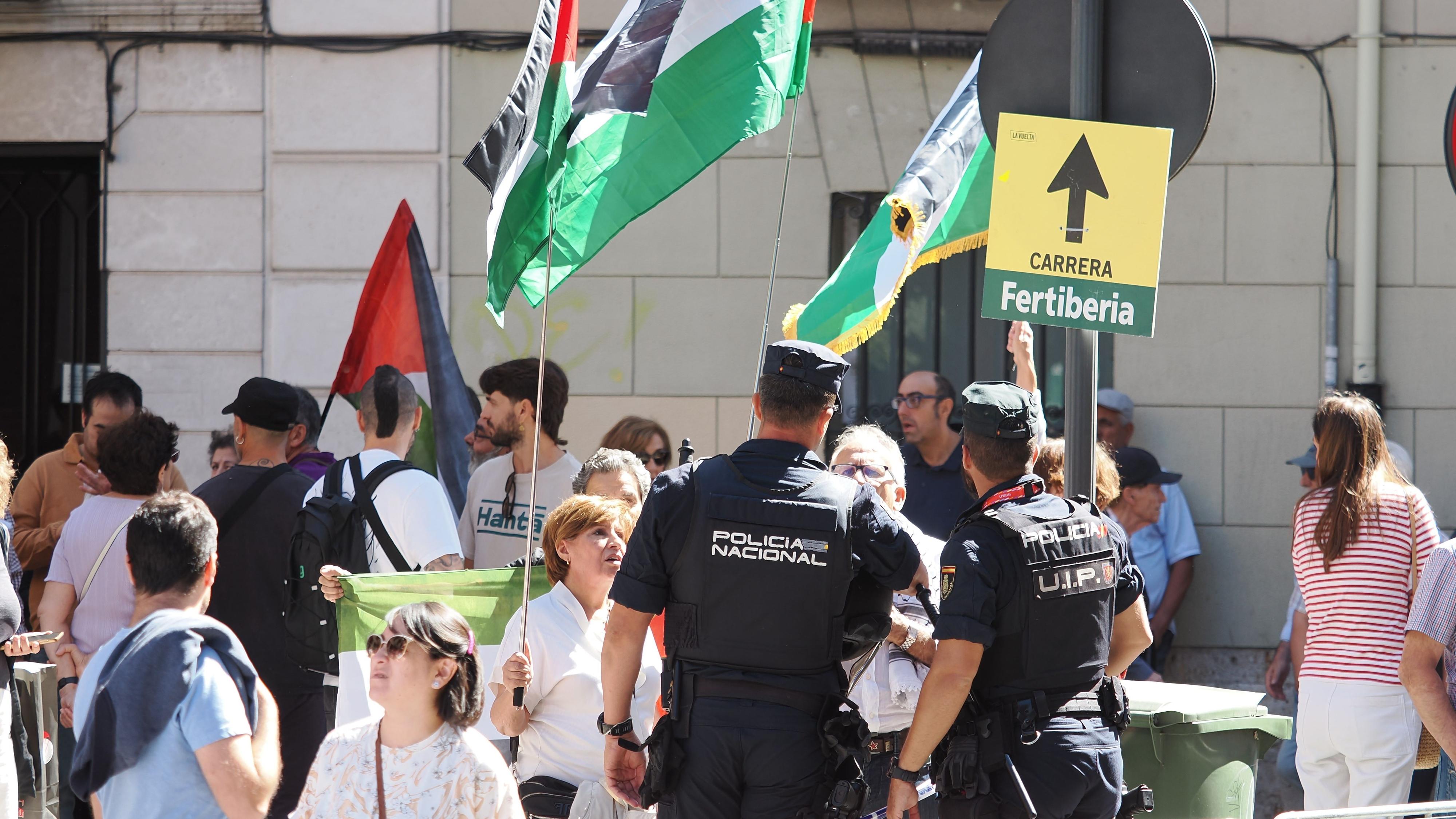 Valladolid se blinda con más de 1.000 efectivos de seguridad ante el temor a protestas propalestinas en la Vuelta