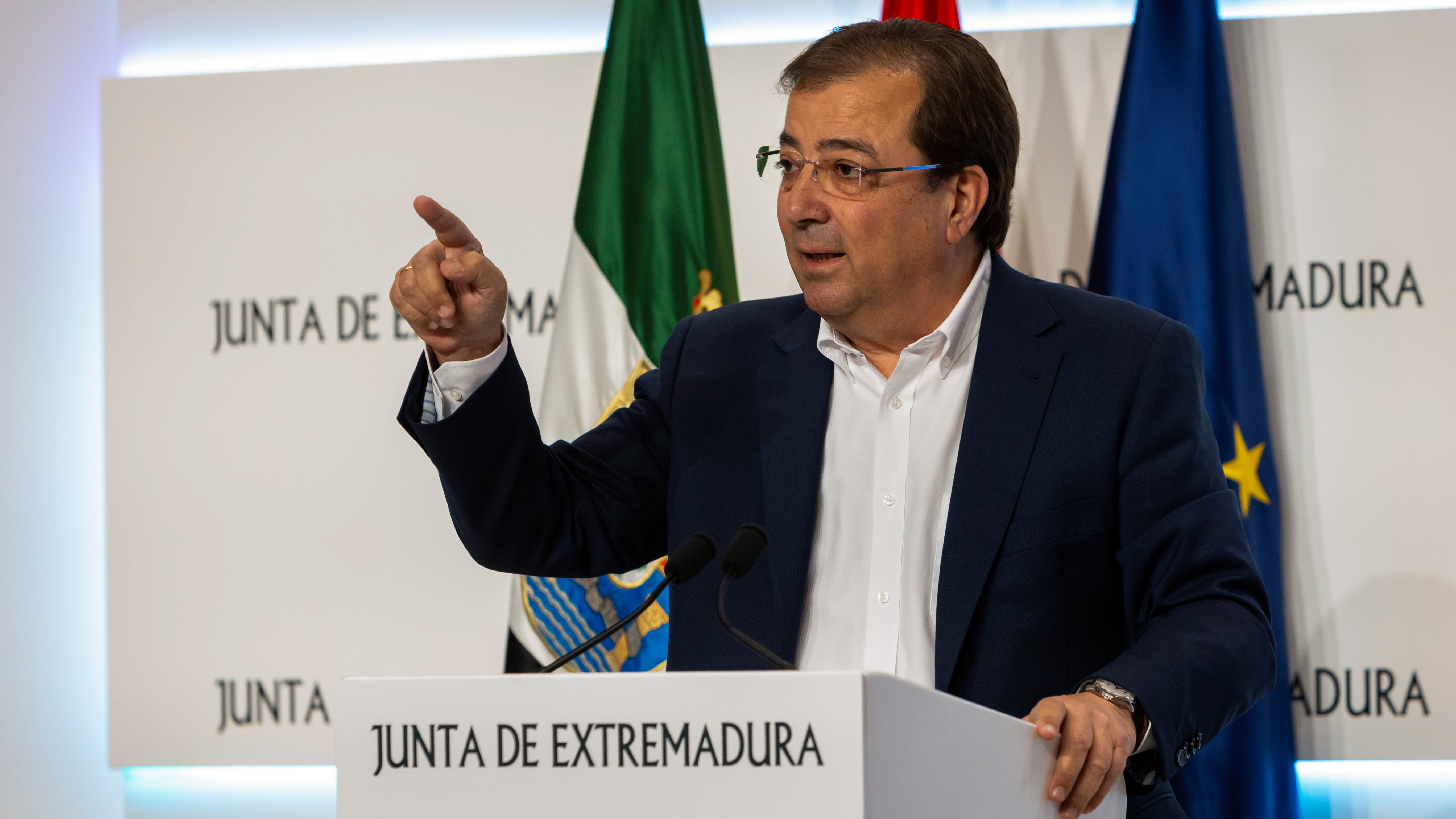 Vara acusa al PP de "usar Extremadura" para "tapar" su pacto con Vox en ...