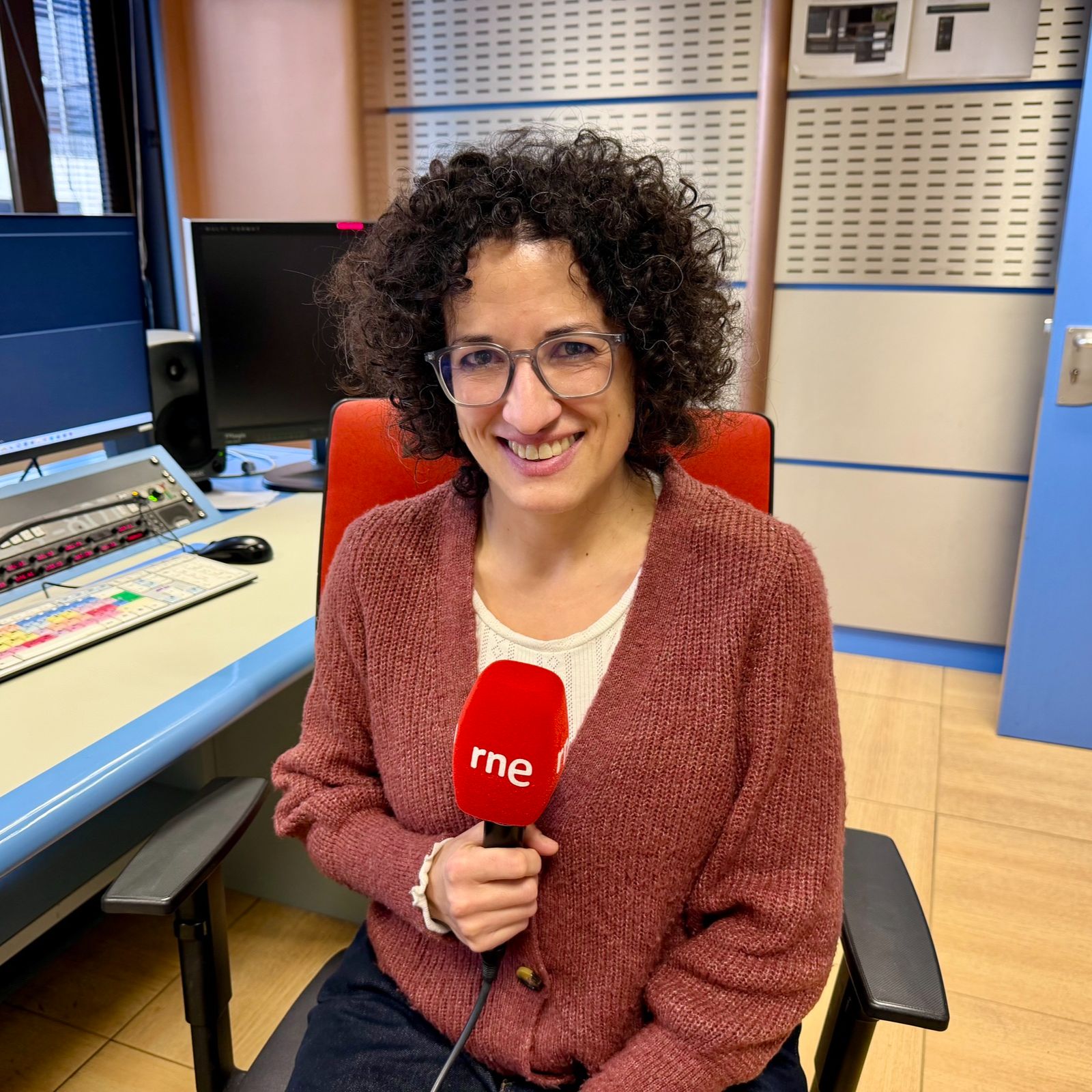 Al margen de la ley - Vicky Bolaños: "Es el caso más grave de abusos en una universidad"