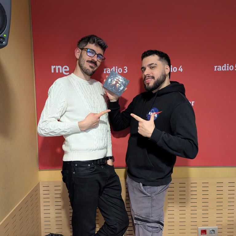 Wisteria Lane - Conversando con Turista Sueca de su primer álbum, "Síndrome de Estocolmo" - 23/11/25