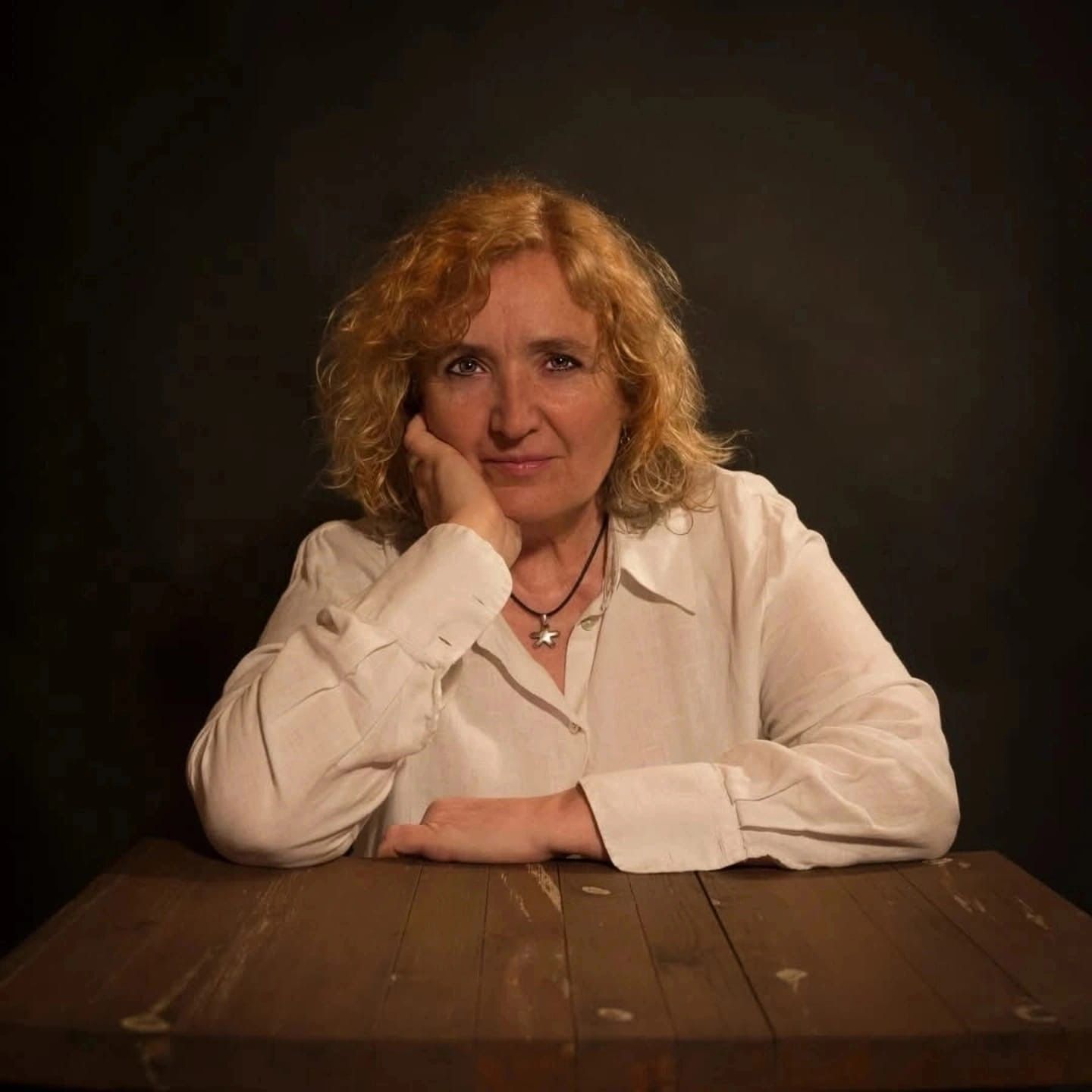 Wisteria Lane - Mila Martínez, la gran dama de la literatura sáfica en España - 05/10/25