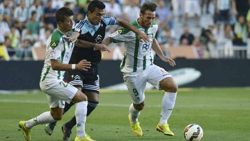 Córdoba y Celta firman tablas en el estreno del Arcángel en Primera