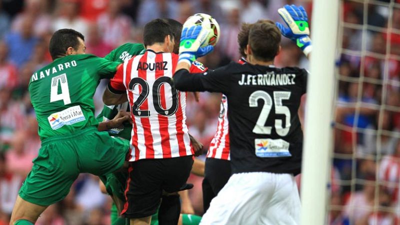 El Athletic asegura los puntos en un partido soso contra el Levante