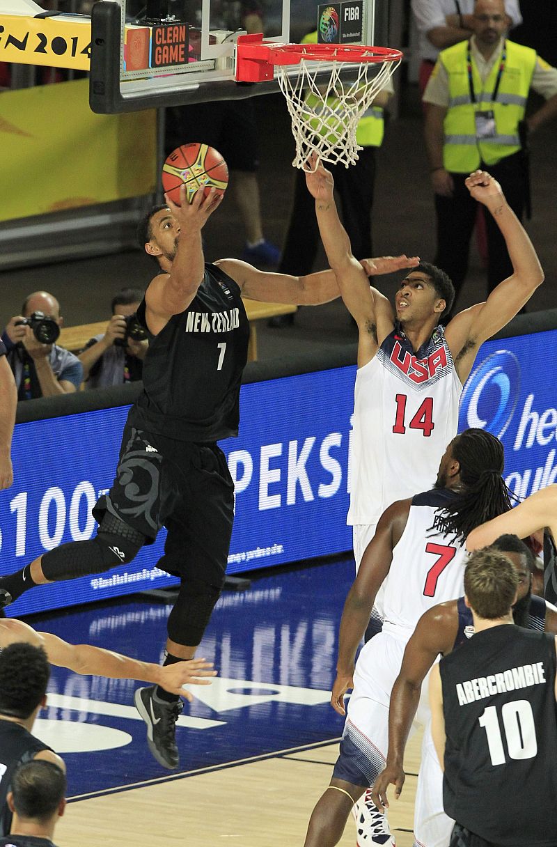 Estados Unidos no se despeina para acabar con Nueva Zelanda