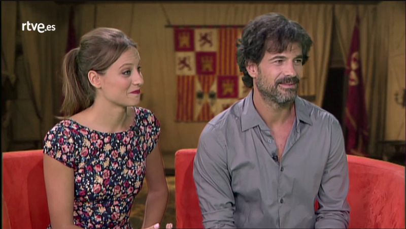 Michelle Jenner y Rodolfo Sancho visitan 'Tanto monta', el programa web para fans de 'Isabel'