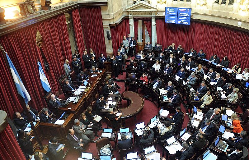 El Senado argentino da luz verde al proyecto de pago local de su deuda