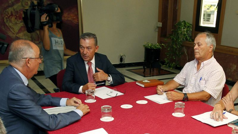 Rivero anuncia que la consulta popular sobre las prospecciones será antes del 30 de noviembre