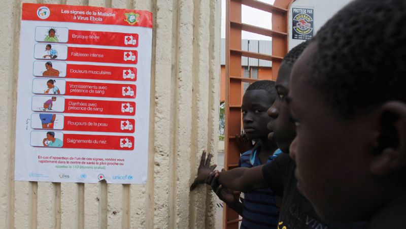 Sierra Leona ordenará a sus ciudadanos un encierro de cuatro días para controlar el Ébola
