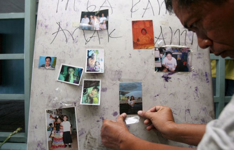 Sin rastro de vida en el ferry hundido en Filipinas