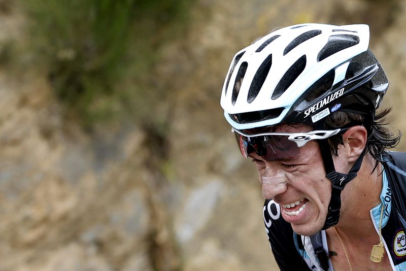 El colombiano Rigoberto Urán abandona la Vuelta