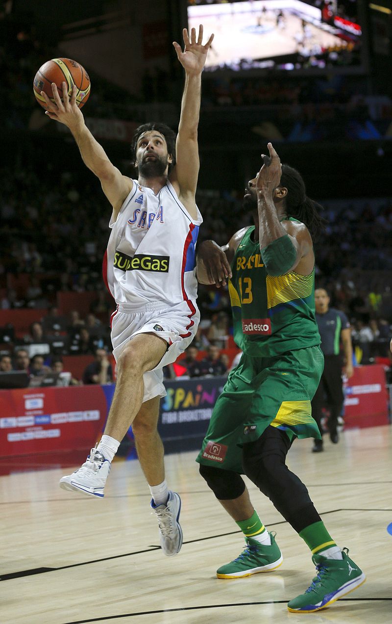 Serbia da cuenta de Brasil y reta a Francia en semifinales