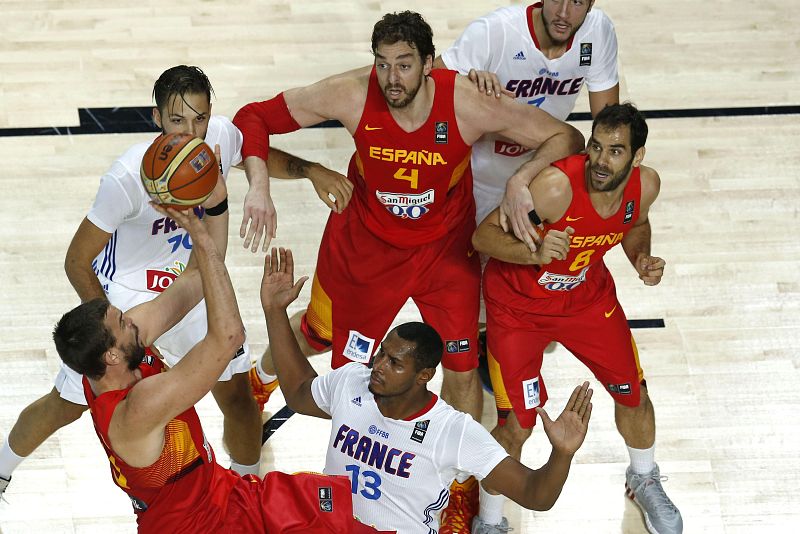 Francia vuelve a tomarle la medida a España