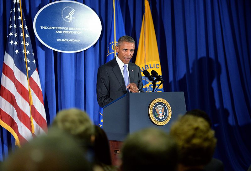 Obama, sobre el Ébola: "Si no se detiene, podría tener implicaciones económicas y de seguridad"