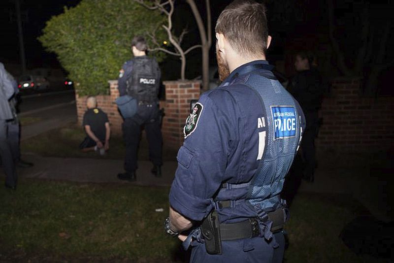 Australia detiene a 15 supuestos yihadistas vinculados al EI que planeaban una ejecución pública