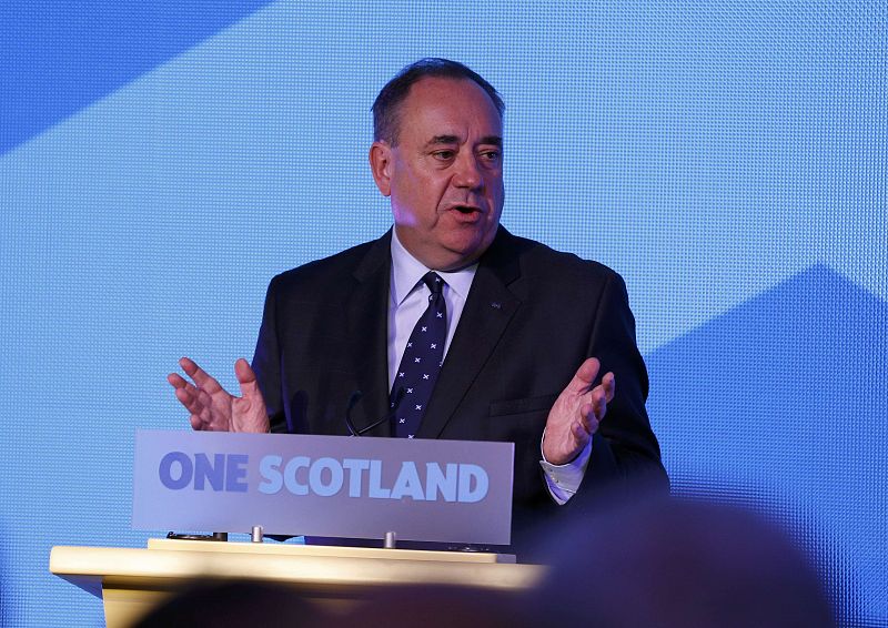 Salmond acepta "el veredicto" escocés y la UE respira con "alivio"
