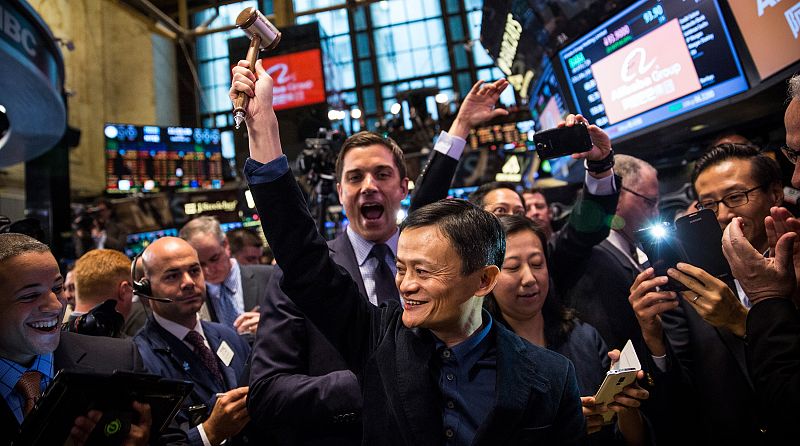 Alibaba debuta en Wall Street con una subida del 38% y supera en capitalización a Facebook