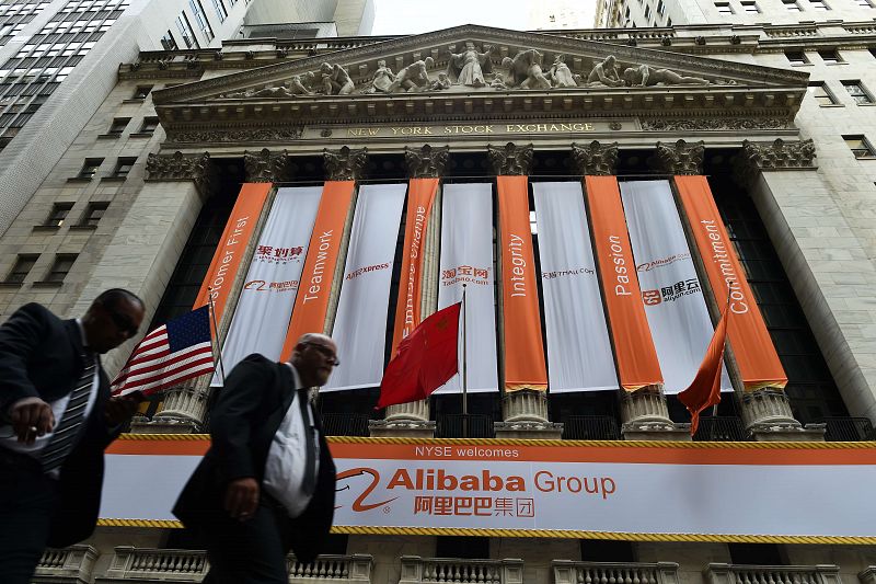 Alibaba recauda 25.000 millones de dólares en la mayor salida a Bolsa de la historia