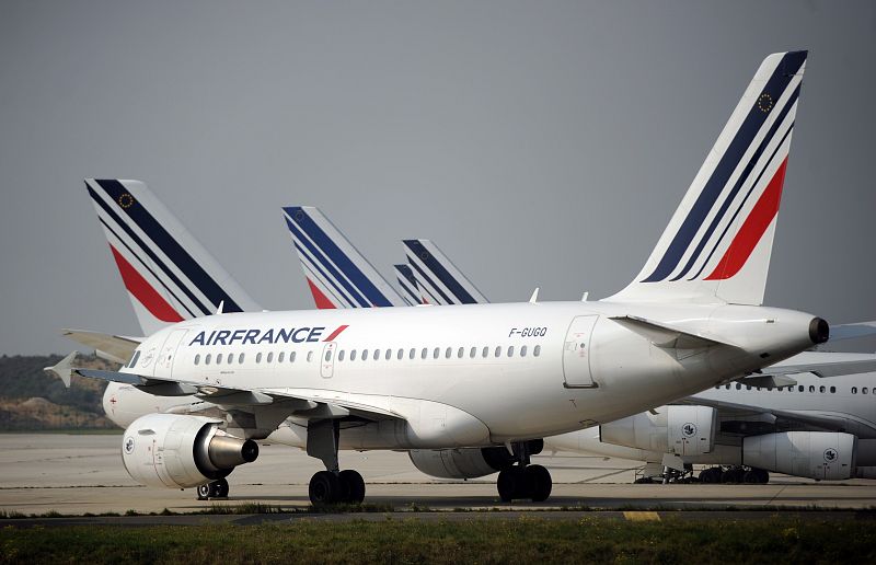 Air France abandona el desarrollo de su filial en Europa para poner fin a la huelga de pilotos