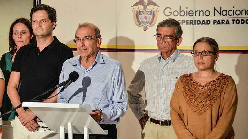 El Gobierno de Colombia y las FARC difunden los documentos de las conversaciones de paz