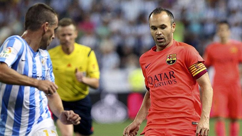 El Málaga frena al Barça mientras el Sevilla sigue apretando