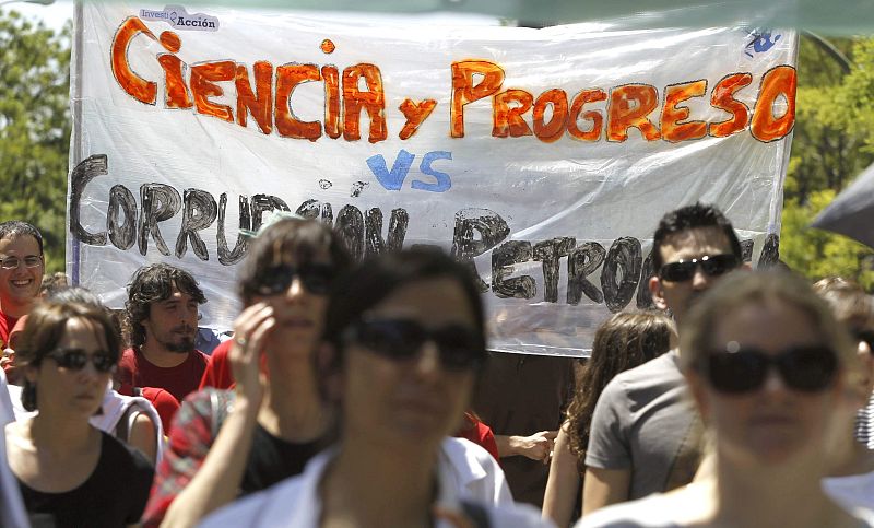 Colectivos científicos pedirán en una marcha "apoyo a la investigación en todos sus niveles"