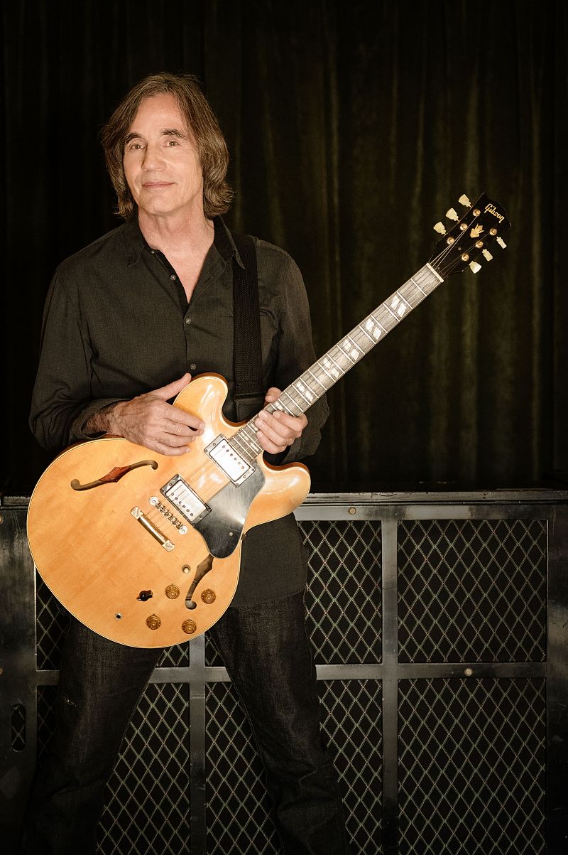 RTVE.es estrena 'Standing in the breach', el nuevo disco de Jackson Browne