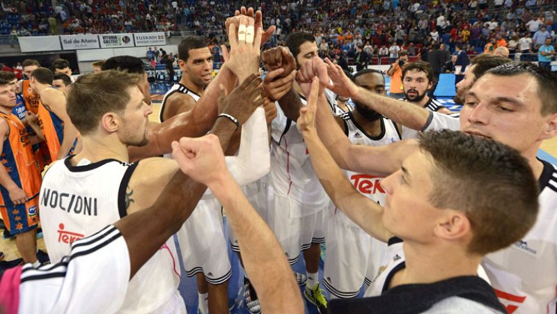 El Madrid defenderá título tras apear de la final a un combativo Valencia Basket