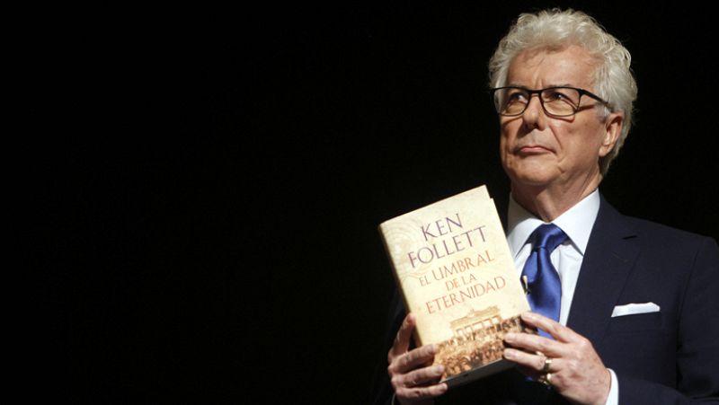 Ken Follet cierra su trilogía del siglo XX con "El umbral de la eternidad"