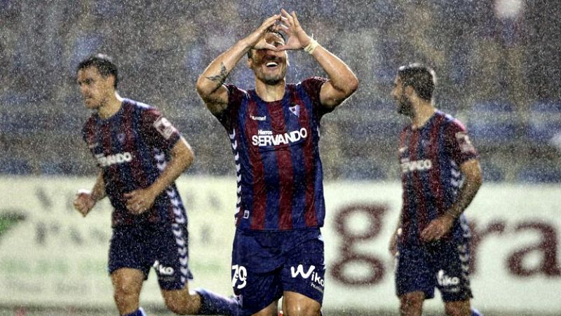 Eibar y Levante empatan bajo la lluvia en un vibrante partido