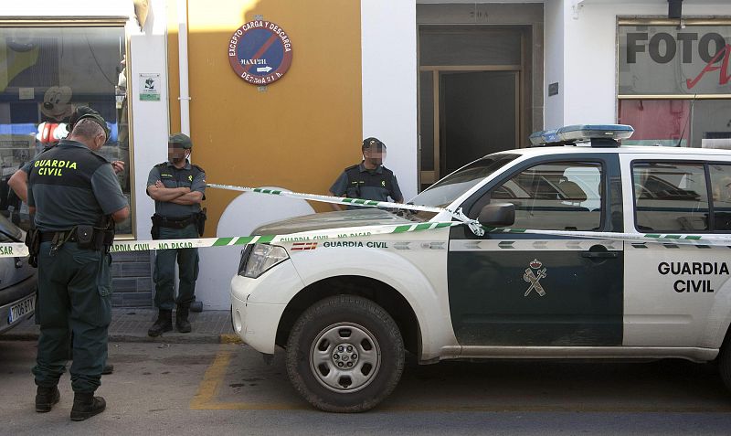 Detenido un hombre acusado de matar presuntamente a sus dos hijos en Ubrique, Cádiz