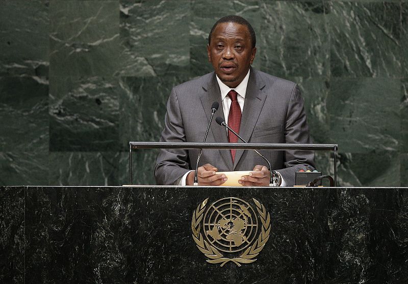 El presidente de Kenia acudirá a la CPI, que decide si le juzga por crímenes contra la humanidad