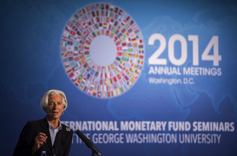 El FMI afirma que un ritmo más lento de reducción del déficit puede favorecer la creación de empleo