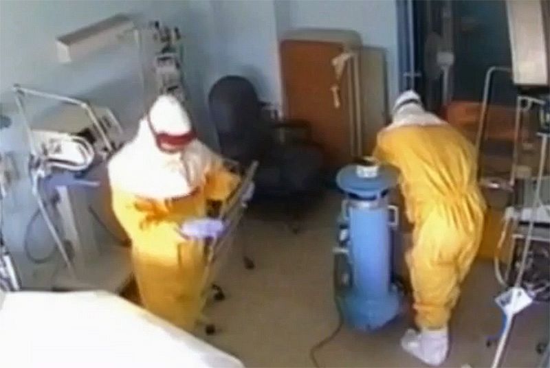 Los protocolos de la OMS y de Sanidad para usar el equipo con pacientes de ébola
