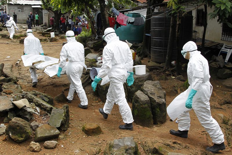 La OMS eleva a más de 4.000 los muertos en siete países por el brote de ébola