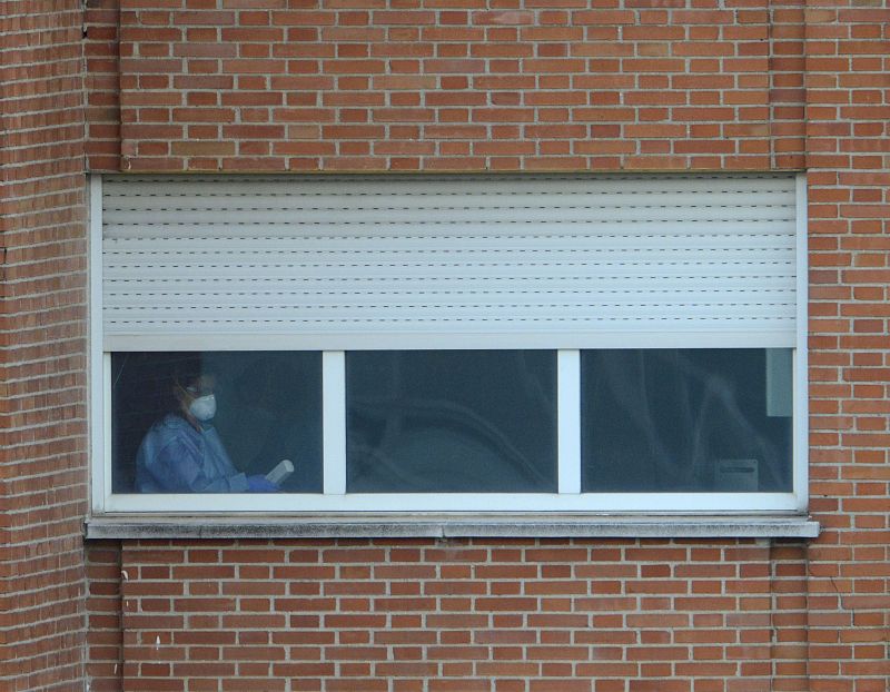 La justicia investigará si hay delito contra la seguridad laboral en el contagio de la auxiliar