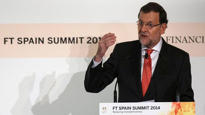 Rajoy dice le "encantaría" que les fuera mejor a los países del euro, pero que España crecerá en 2014