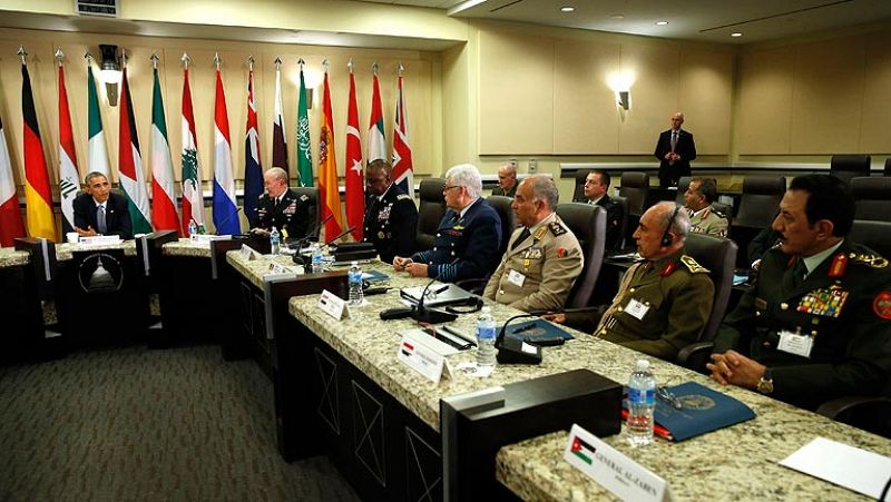 Obama se reúne con los jefes militares de los países que apoyan la guerra contra el Califato