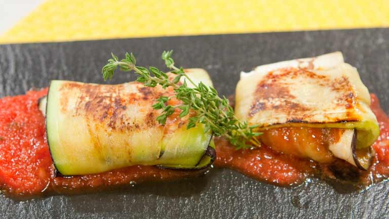 Raviolis de berenjena con queso y sobrasada