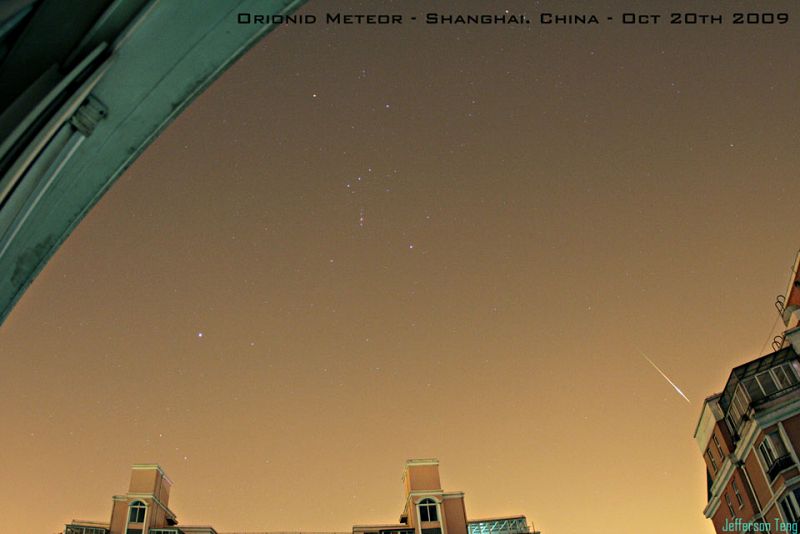 La lluvia de meteoros Oriónidas llega a su máximo este martes