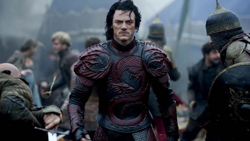 Luke Evans: "Drácula también tenía un lado humano, seguro que no era malo 24 horas al día"