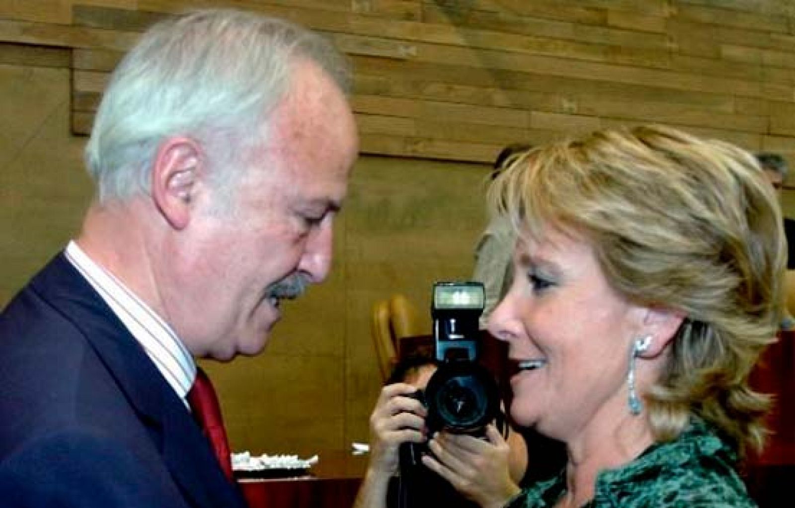 Esperanza Aguirre remodela su Gobierno | Ver