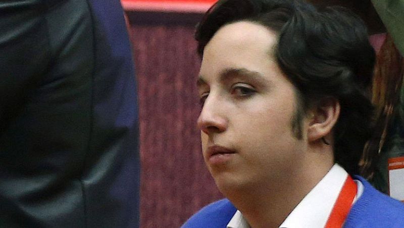 El policía que llevó al joven que se hizo pasar por asesor del Gobierno dejará de ser escolta